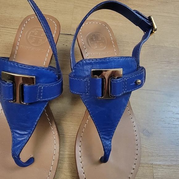 Tory Burch Casey Wedge Thong-Maison Leather Sandals - Picture 9 of 12